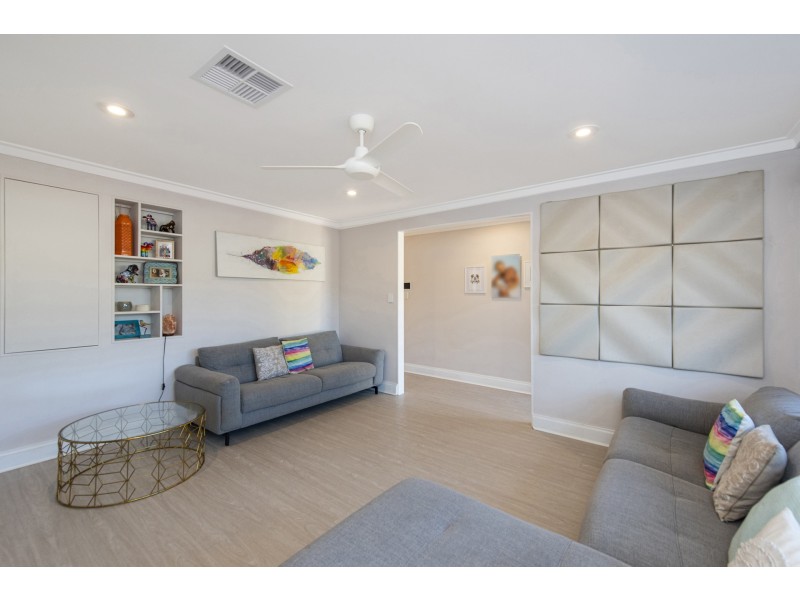 8 Estuary Way, Heathridge WA 6027