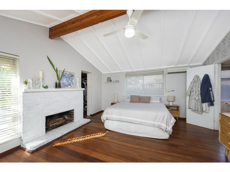 8 Estuary Way, Heathridge WA 6027