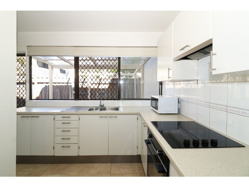 2/41 Mill Point Road, South Perth WA 6151