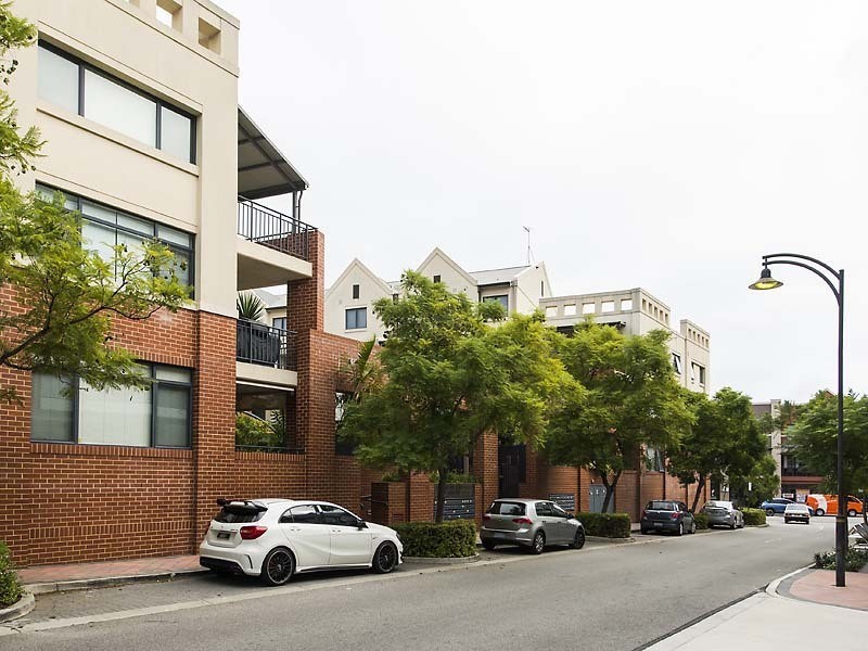 16/2 Wexford Street, Subiaco WA 6008