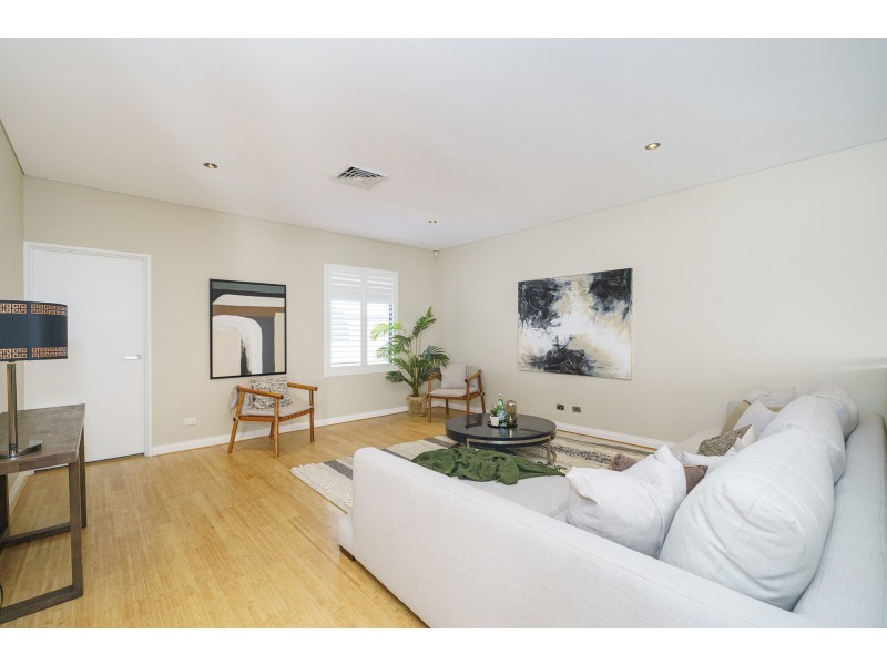 9 Tallow Tree Crescent, Subiaco WA 6008