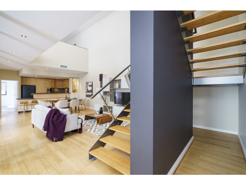 9 Tallow Tree Crescent, Subiaco WA 6008