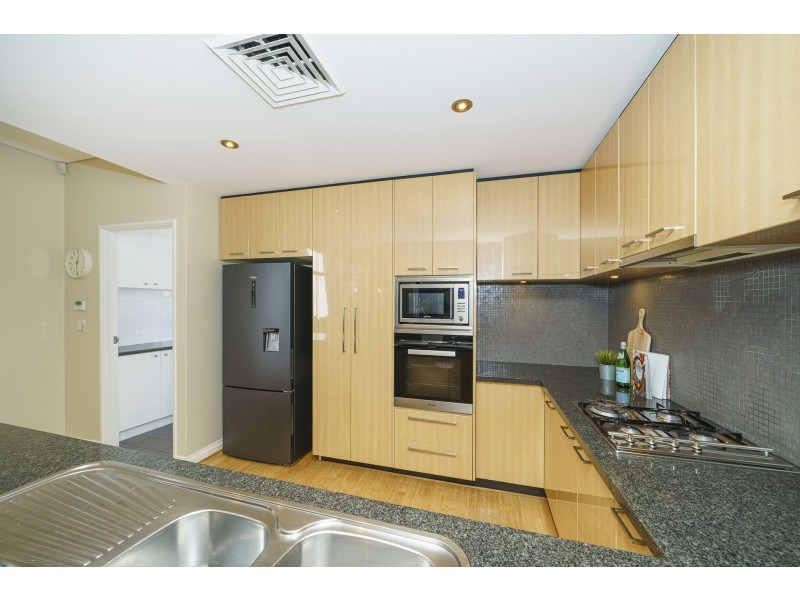 9 Tallow Tree Crescent, Subiaco WA 6008