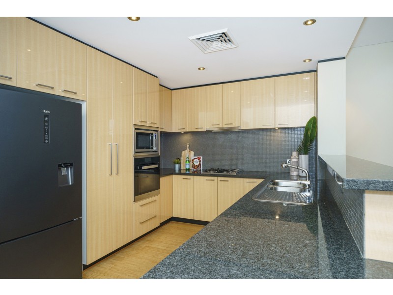 9 Tallow Tree Crescent, Subiaco WA 6008