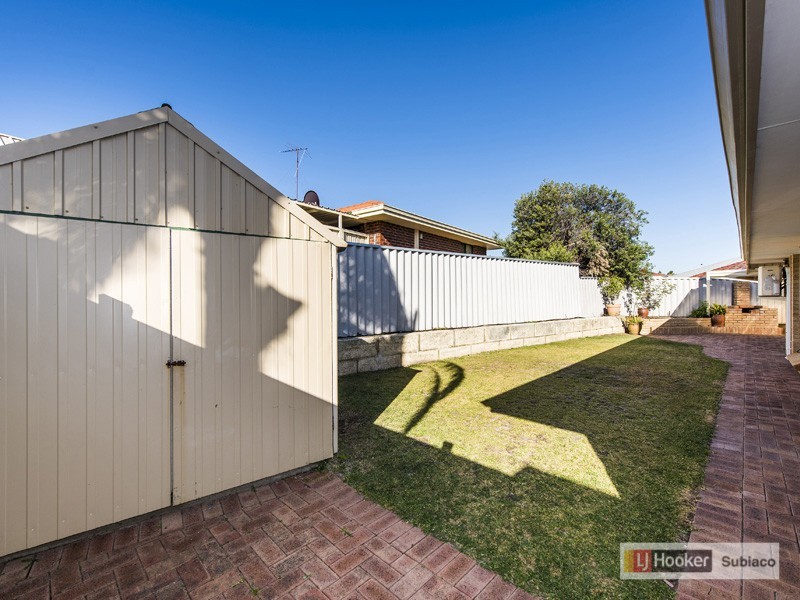 36 Admiralty Crescent, Halls Head WA 6210