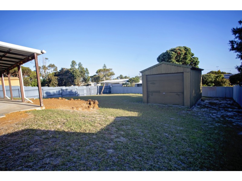 14 Culham Street, Hopetoun WA 6348