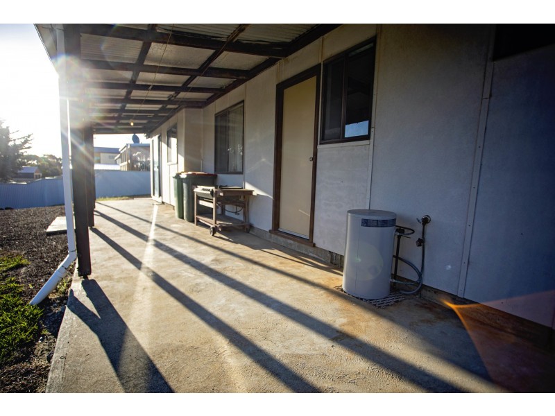 14 Culham Street, Hopetoun WA 6348