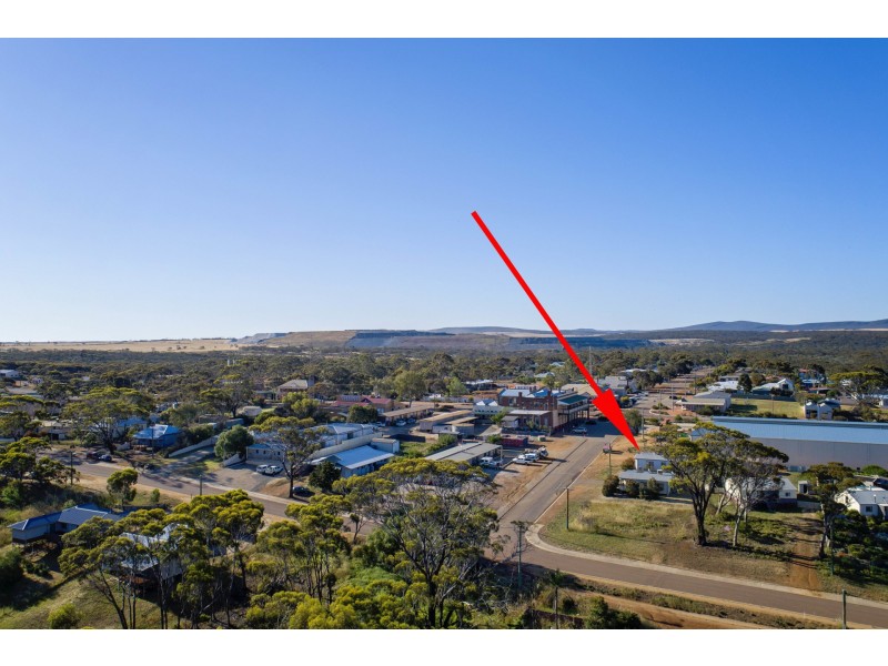 37 Carlisle Street, Ravensthorpe WA 6346