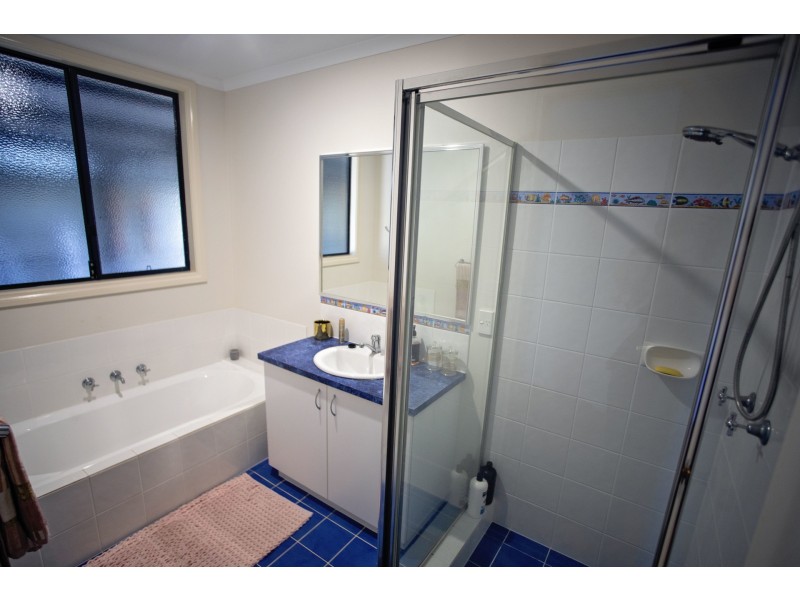 9 Price Street, Hopetoun WA 6348