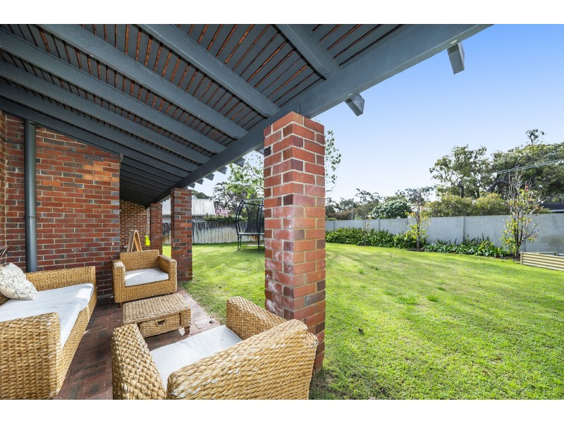 109 Glengariff Drive, Floreat WA 6014