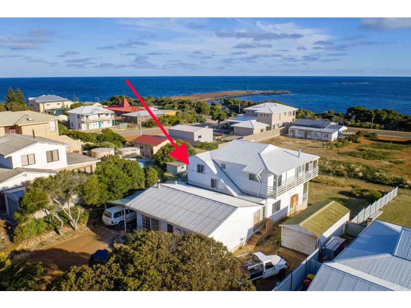 5 West Street, Hopetoun WA 6348