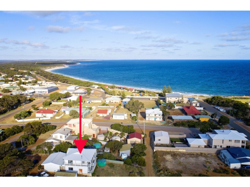 5 West Street, Hopetoun WA 6348