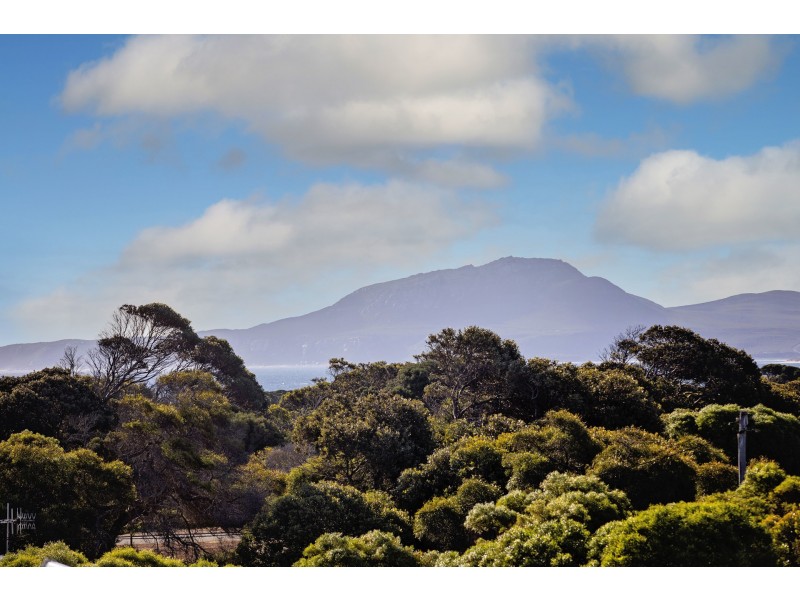 5 West Street, Hopetoun WA 6348