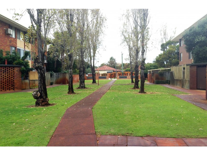 31F/47 Herdsman Parade, Wembley WA 6014