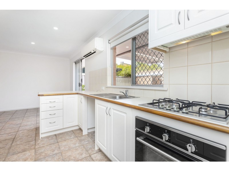 2/47 Alston Avenue, Como WA 6152