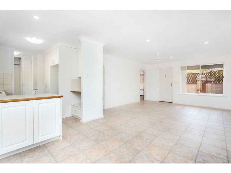 2/47 Alston Avenue, Como WA 6152