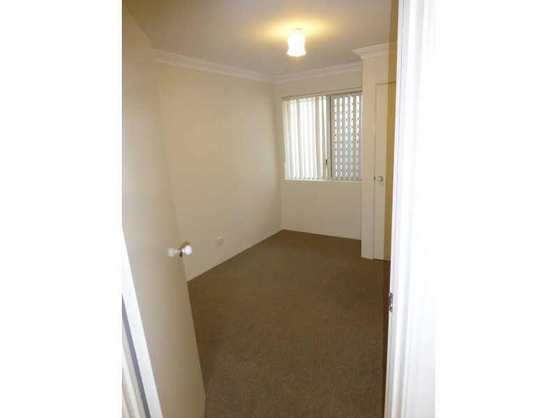 6/6 Lansing Street, Queens Park WA 6107