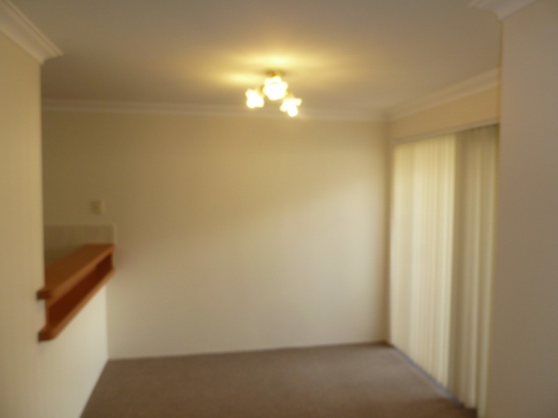 6/6 Lansing Street, Queens Park WA 6107