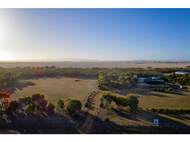 52 Verrucosa Parade, Hopetoun WA 6348