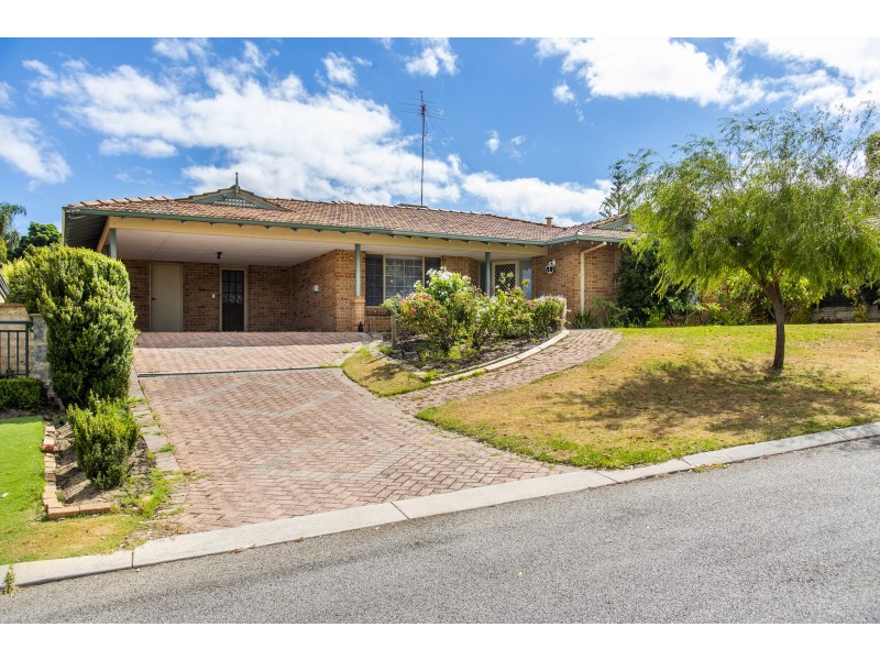 54 Stockdale Crescent, Wembley Downs WA 6019