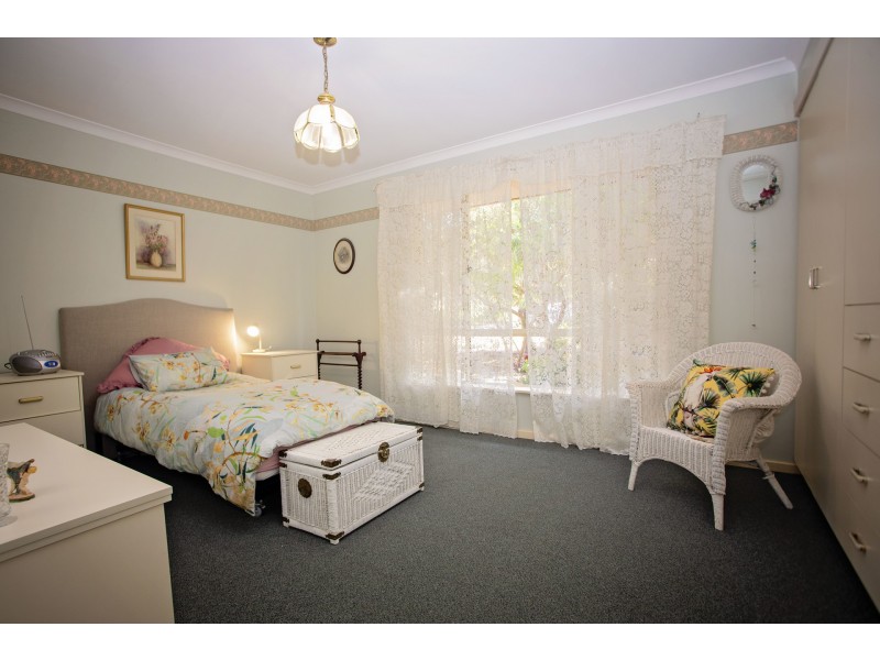 28 Raglan Street, Hopetoun WA 6348