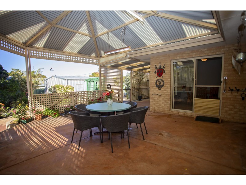 28 Raglan Street, Hopetoun WA 6348