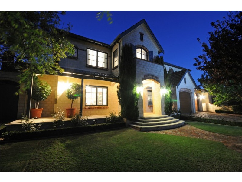 28 Elphin Street, Floreat WA 6014