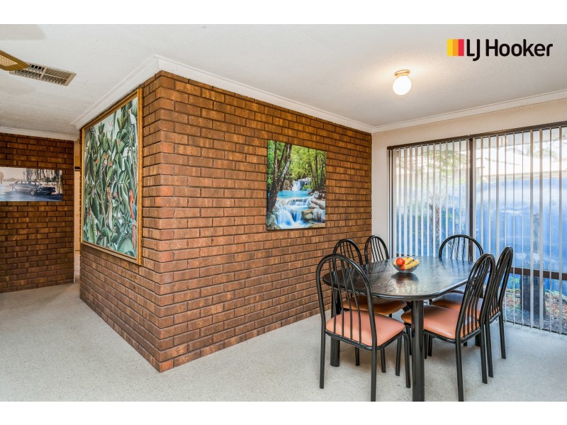 14 Gibson Way, Beechboro WA 6063