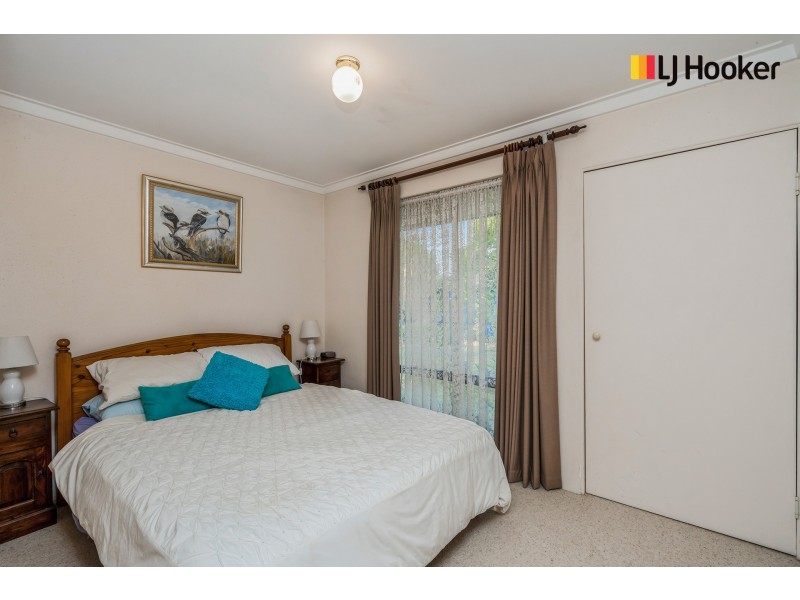14 Gibson Way, Beechboro WA 6063