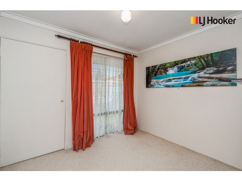 14 Gibson Way, Beechboro WA 6063