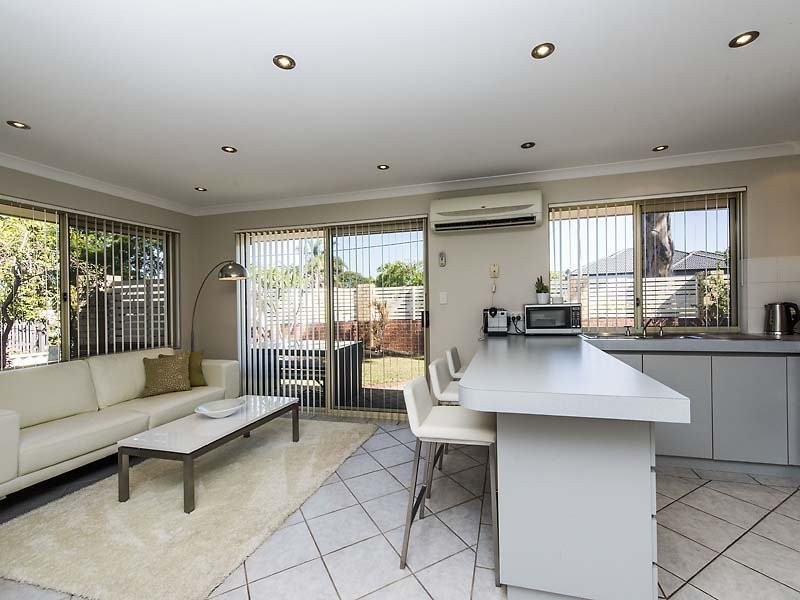 1/20 Birdwood Street, Innaloo WA 6018