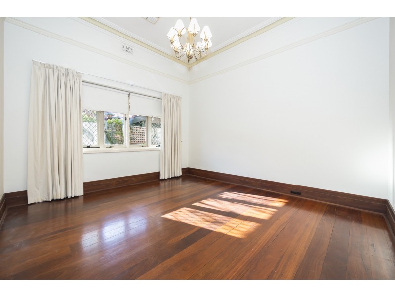 15 Regent Street, Mount Lawley WA 6050