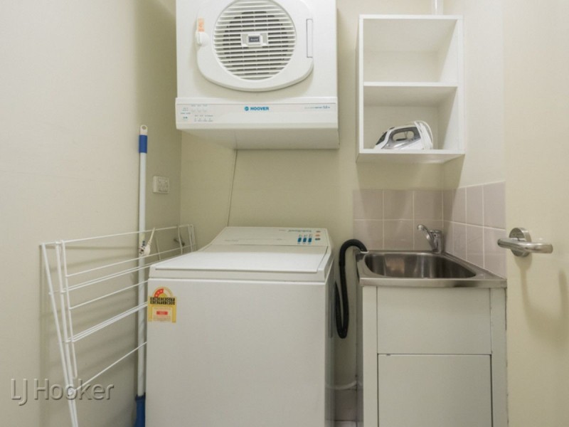 26/116 Mounts Bay Road, Perth WA 6000