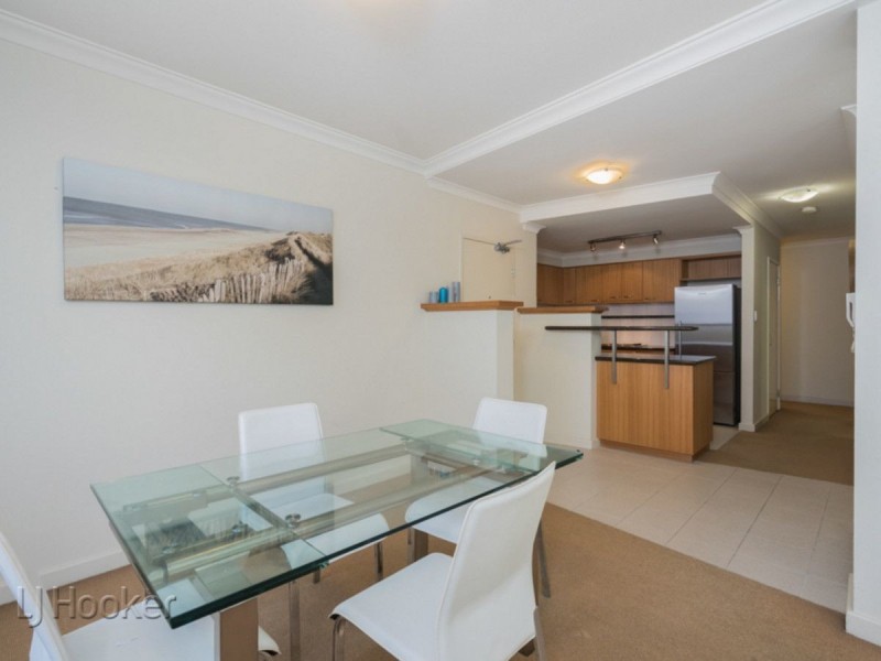 26/116 Mounts Bay Road, Perth WA 6000