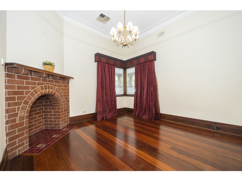 15 Regent Street West, Mount Lawley WA 6050
