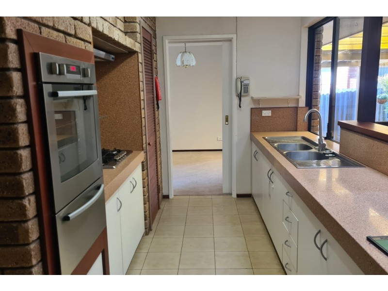 46 Whimbrel Street, Stirling WA 6021