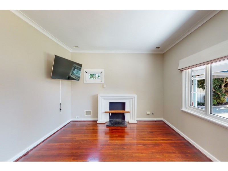 5 Barnes Street, Innaloo WA 6018