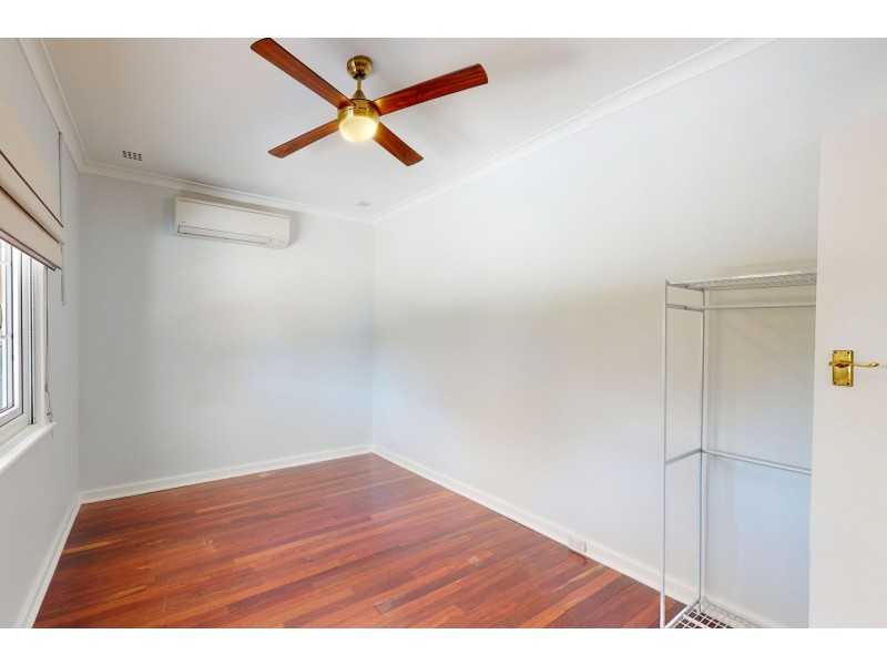 5 Barnes Street, Innaloo WA 6018