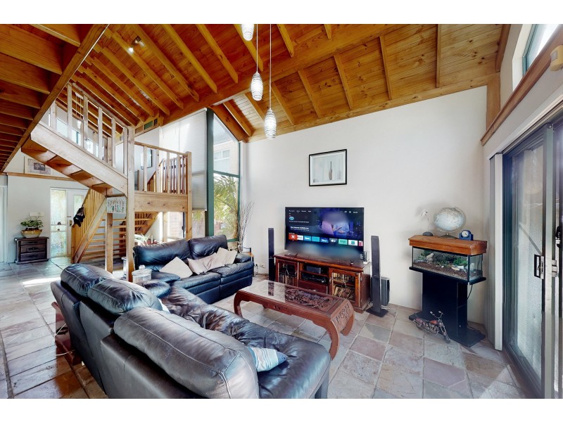 4/2 Johnson Road, Maylands WA 6051