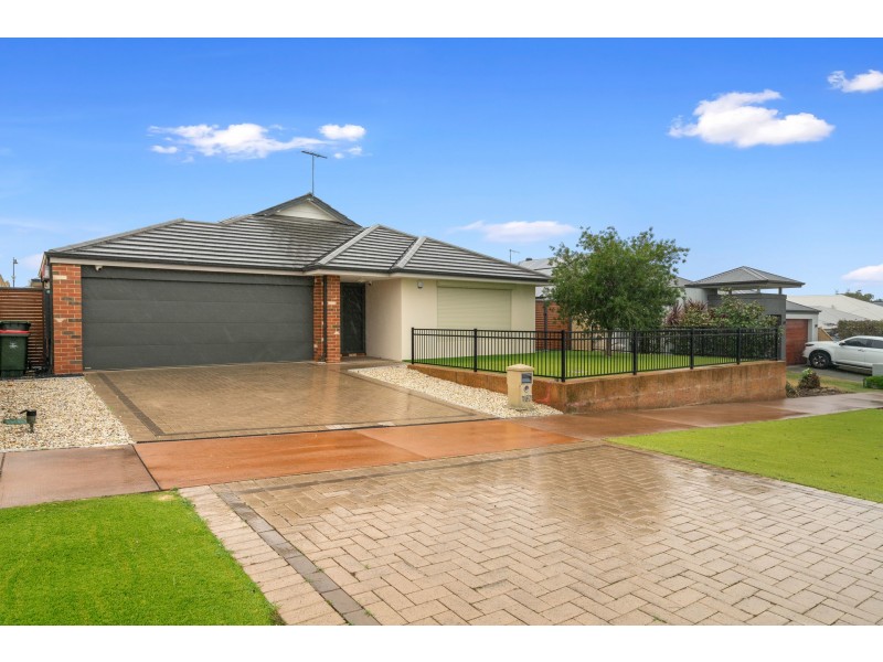 167 Frankland Avenue, Hammond Park WA 6164