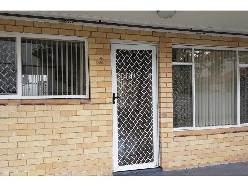 2/35 Leonora Street, Como WA 6152