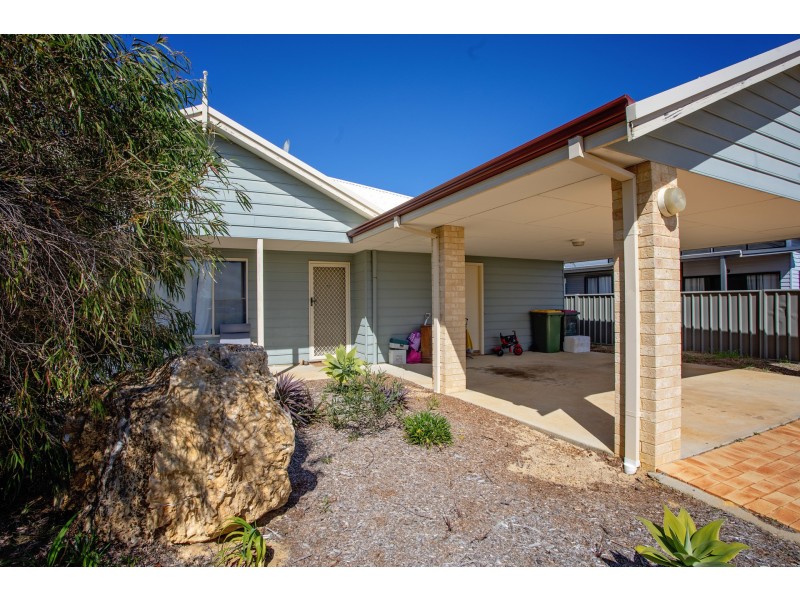 39 Maitland Street, Hopetoun WA 6348