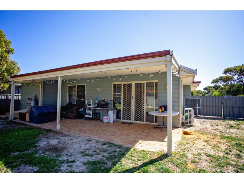 39 Maitland Street, Hopetoun WA 6348