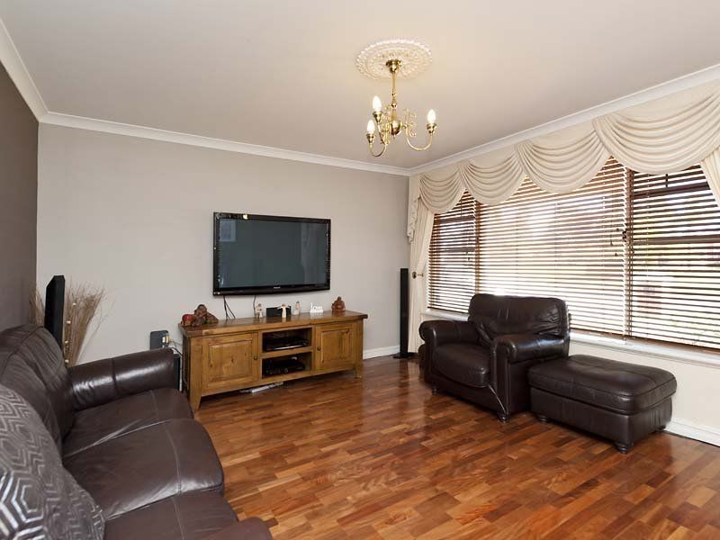 4 Baumea Way, Ellenbrook WA 6069