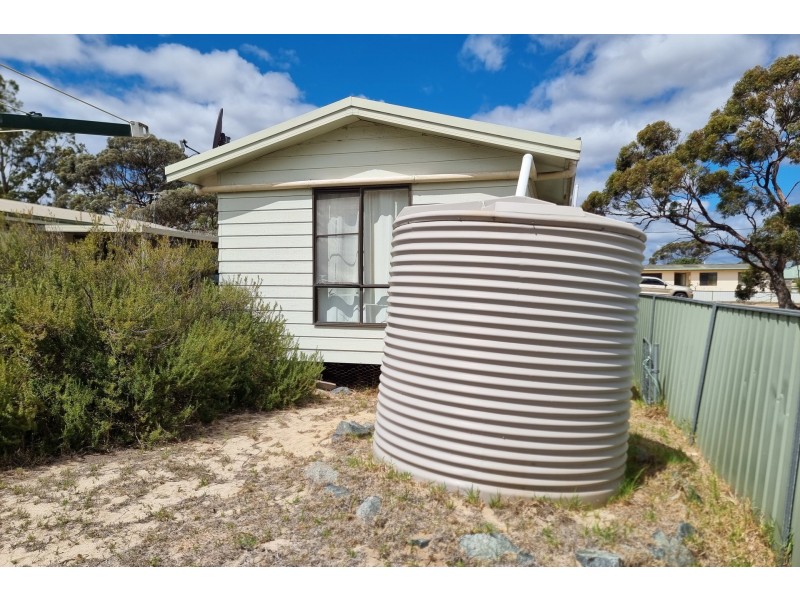 11 Daw Street, Ravensthorpe WA 6346