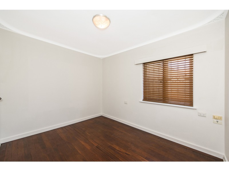 18 Bland Street, Kensington WA 6151