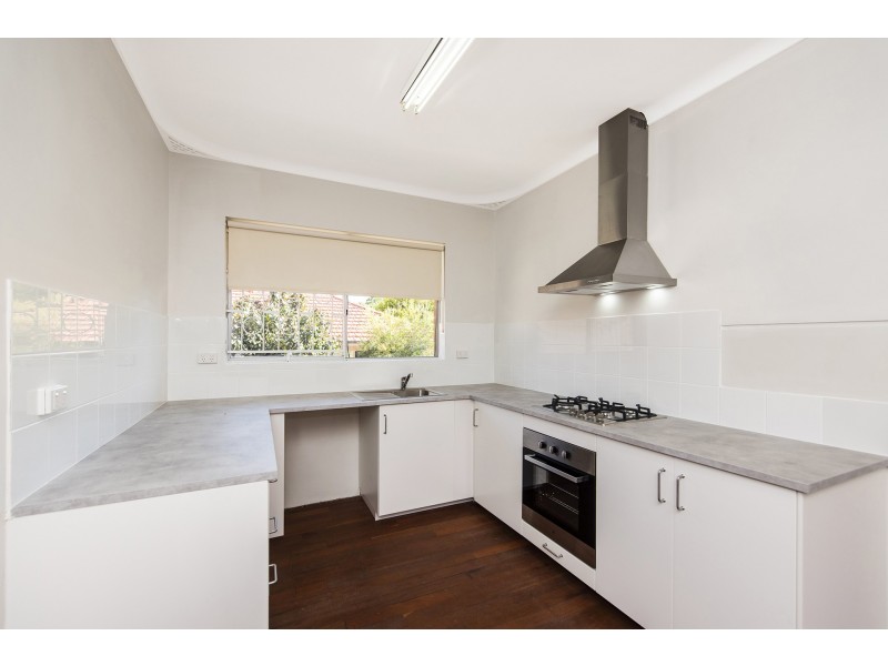 18 Bland Street, Kensington WA 6151