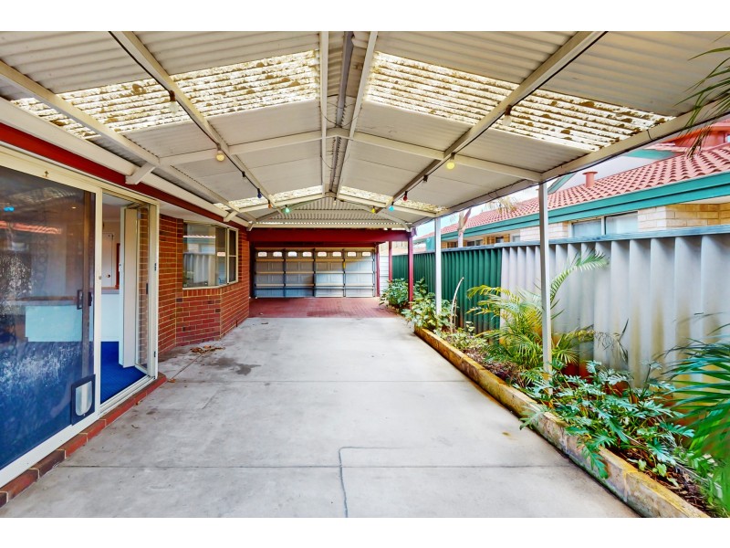 24 Desault Cove, Ballajura WA 6066