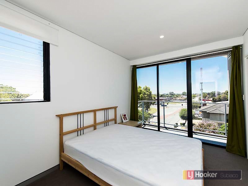 18/47 Carden Drive, Cannington WA 6107