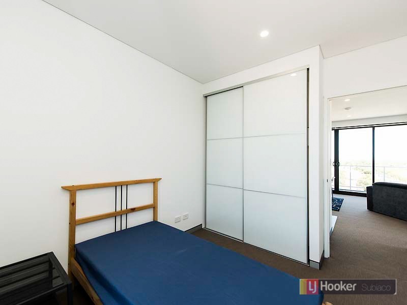 18/47 Carden Drive, Cannington WA 6107